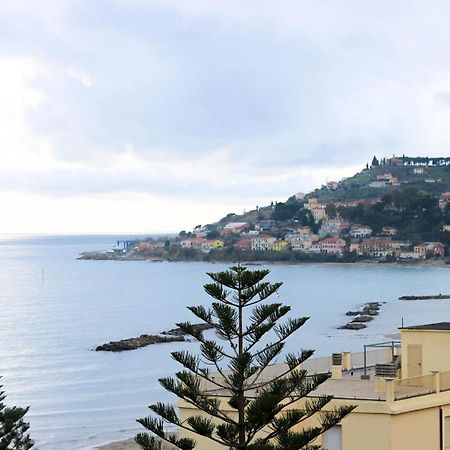 Apartmán H11 Arma Vista Mare Panoramica Arma di Taggia Exteriér fotografie