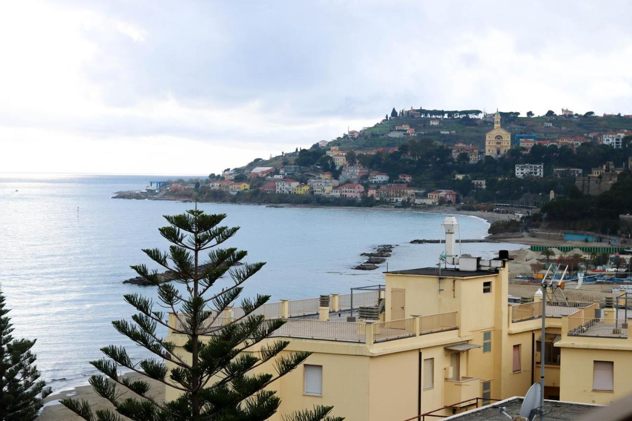 Apartmán H11 Arma Vista Mare Panoramica Arma di Taggia Exteriér fotografie